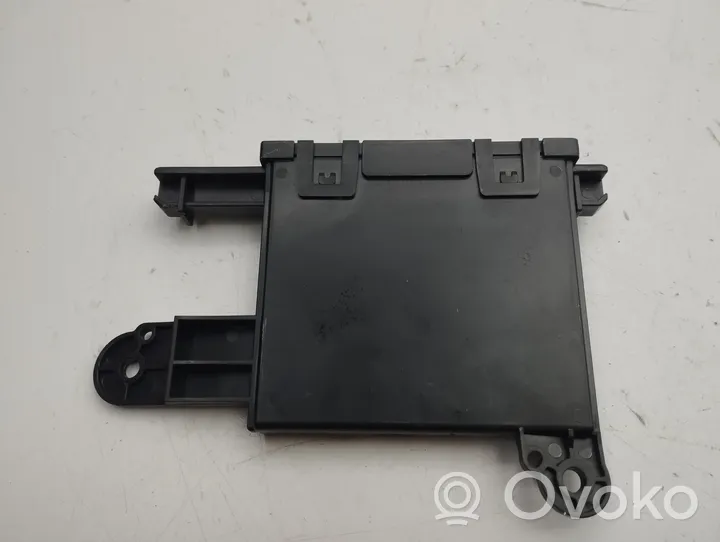 Toyota RAV 4 (XA50) Air conditioner control unit module 8865042811