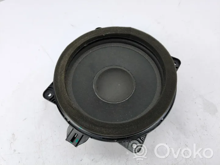 Toyota RAV 4 (XA50) Enceinte subwoofer 2148002501C