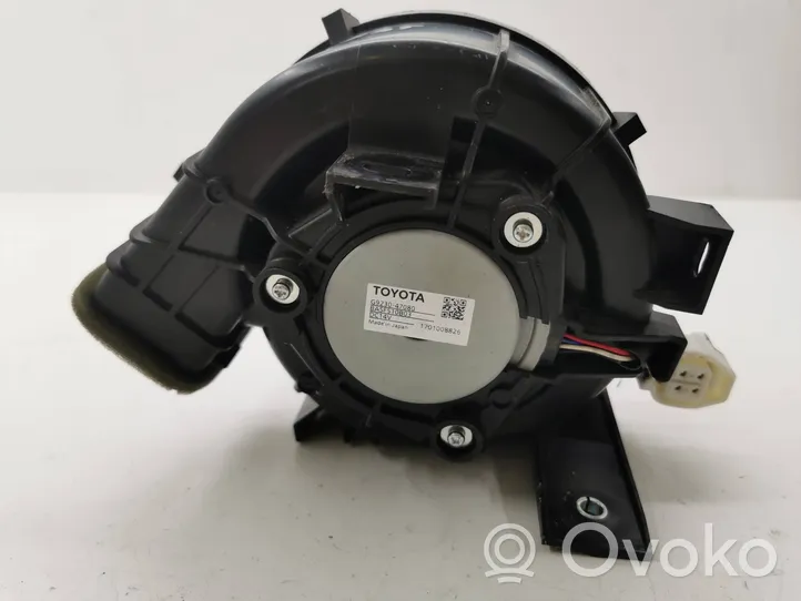 Toyota C-HR Wentylator baterii pojazdu hybrydowego / elektrycznego G923047080