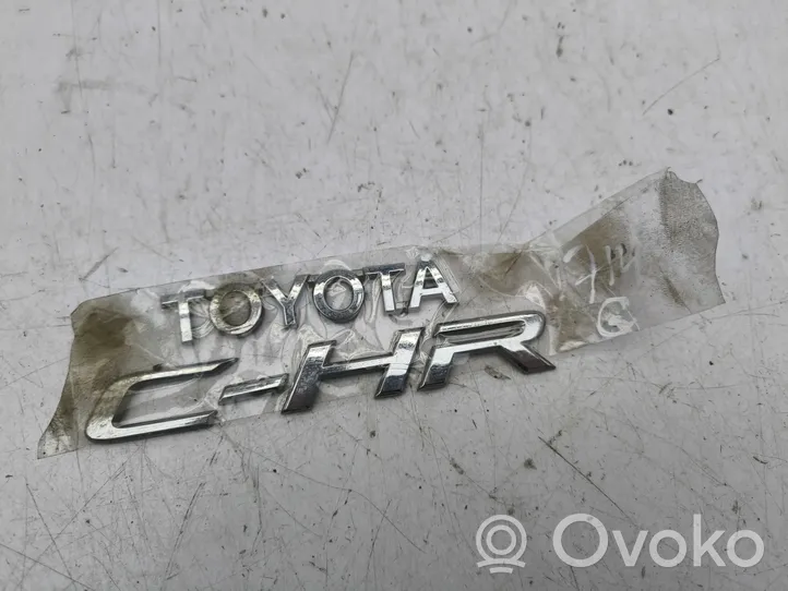 Toyota C-HR Ražotāja plāksnīte / modeļa burti 75442F4011