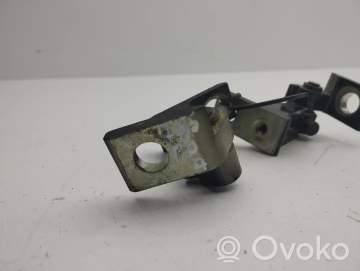 Volkswagen Golf VIII Kit de charnières de porte avant 5H0831402