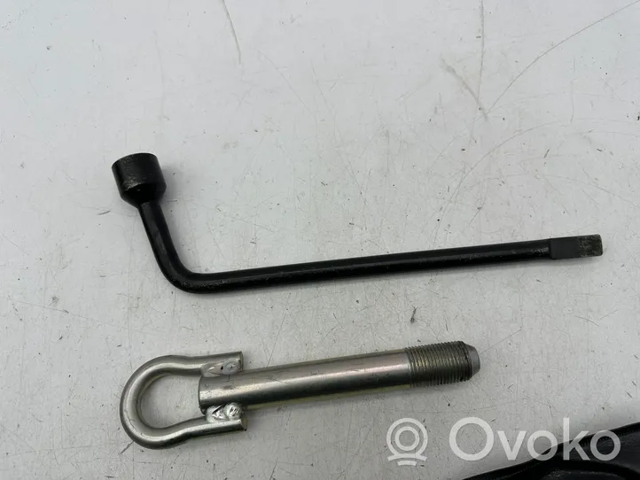 Toyota Yaris Kit d’outils 