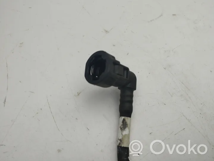 Volkswagen Golf VIII Tuyau d'alimentation conduite de carburant 