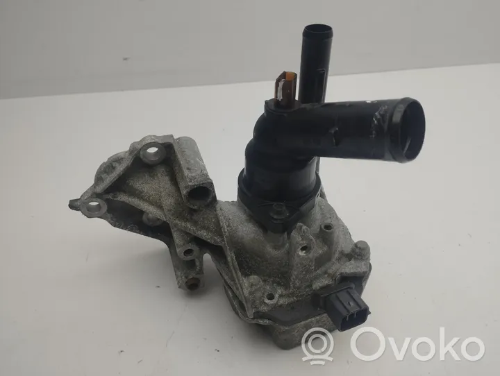 Toyota RAV 4 (XA50) Pompe de circulation d'eau 0810105880101