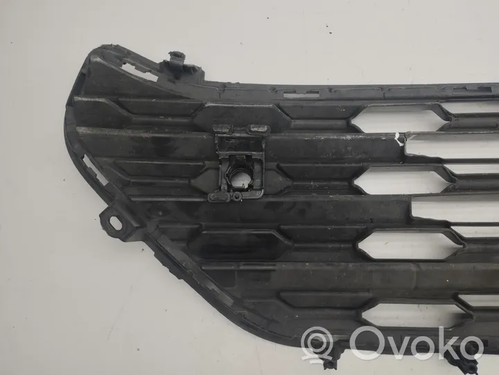 Toyota RAV 4 (XA50) Grille calandre supérieure de pare-chocs avant 5311242190