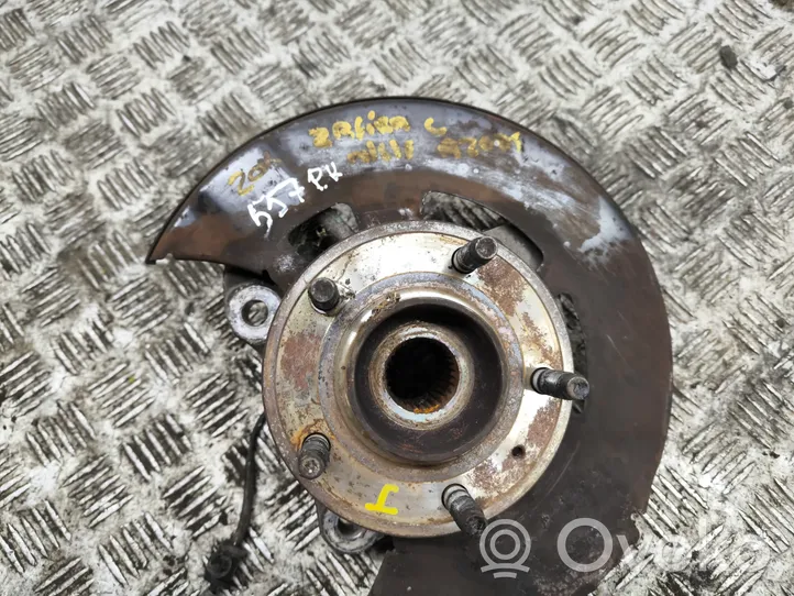 Opel Zafira C Front wheel hub 