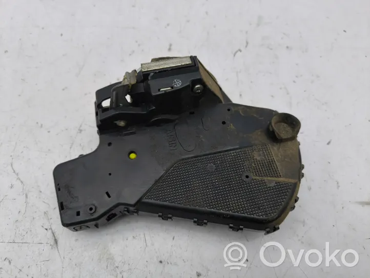 Toyota RAV 4 (XA30) Serrure de loquet coffre 61114106