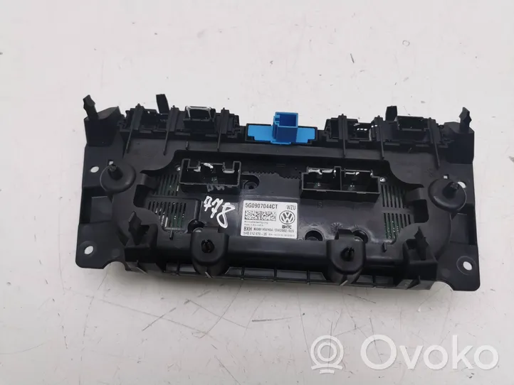 Volkswagen T-Roc Panel klimatyzacji 5G0907044CT