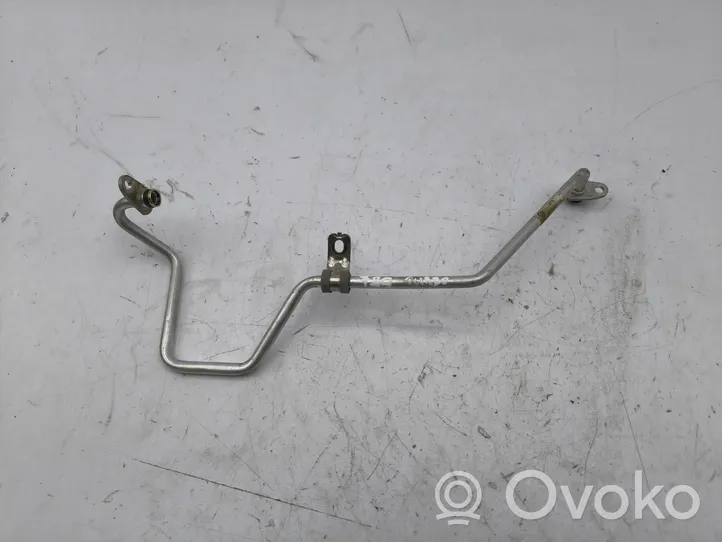 Audi Q2 - Tubo flessibile mandata olio del turbocompressore turbo 05E145140J