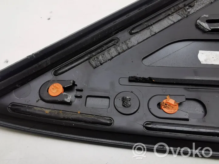 Audi Q2 - Rivestimento vetro lato posteriore 81A853377A