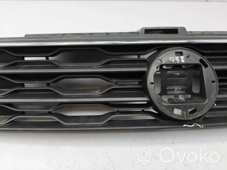 Volkswagen T-Roc Maskownica / Grill / Atrapa górna chłodnicy 2GA853651E