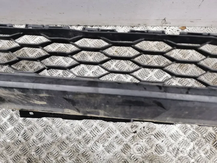 Volkswagen Tiguan Front bumper lip 