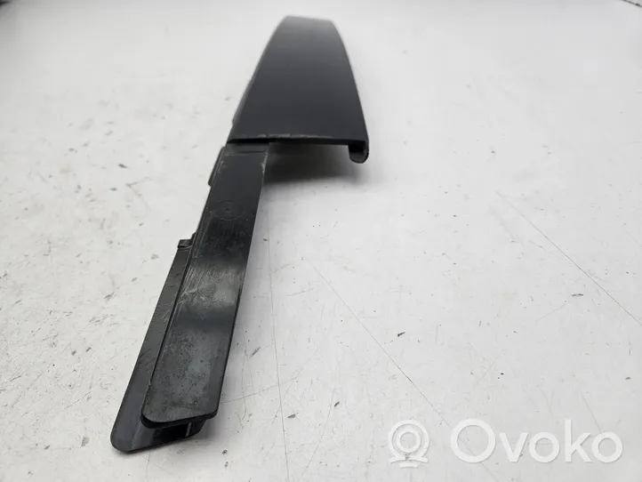 Audi Q3 F3 Rivestimento modanatura del vetro della portiera anteriore 83A837901