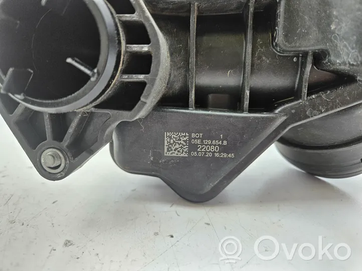 Volkswagen Tiguan Įsiurbimo rezonatorius 05E129654B