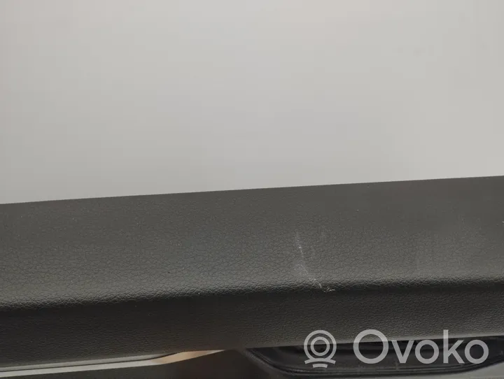 Audi Q3 F3 Revestimiento de puerta delantera 83A971036T