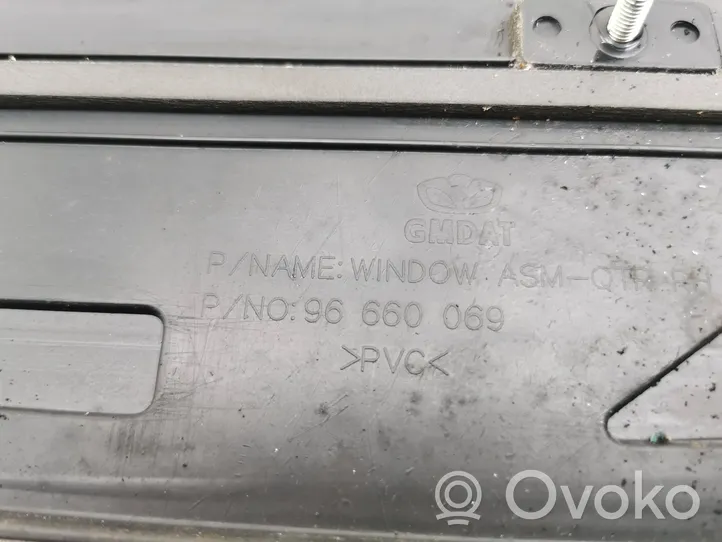 Opel Antara Szyba karoseryjna tylna 96660069