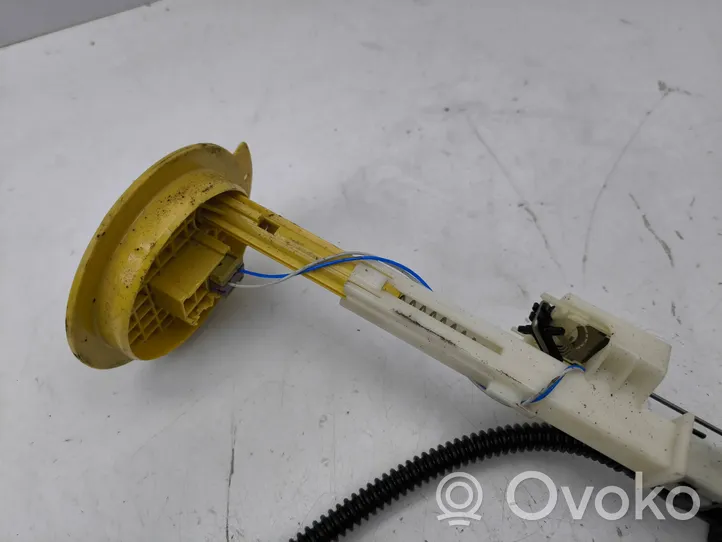 Opel Antara Sensore di livello del carburante 13503270