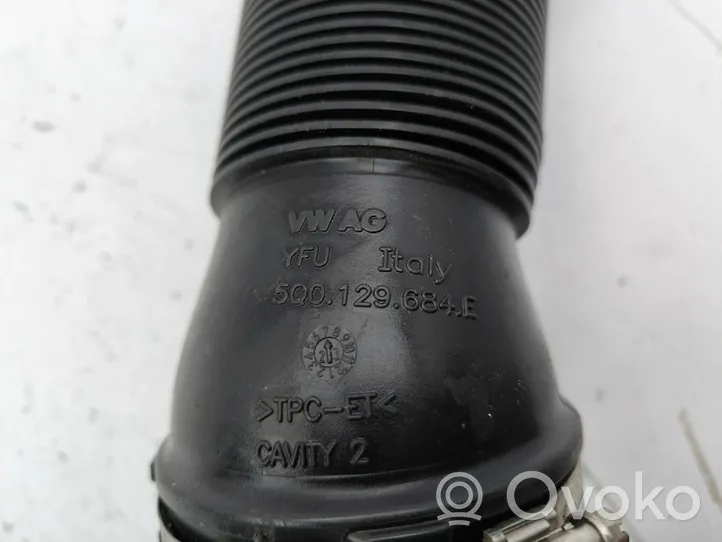 Audi A3 8Y Rura / Wąż dolotowy powietrza 5Q0129684E