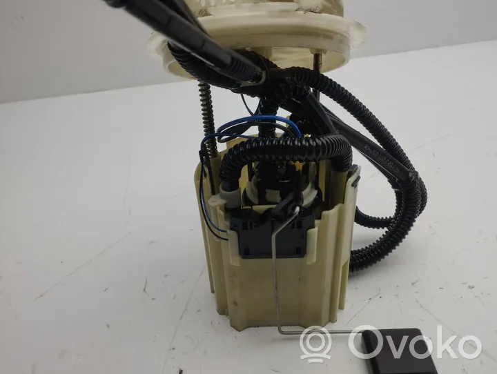 Mercedes-Benz C W204 In-tank fuel pump A2044702294