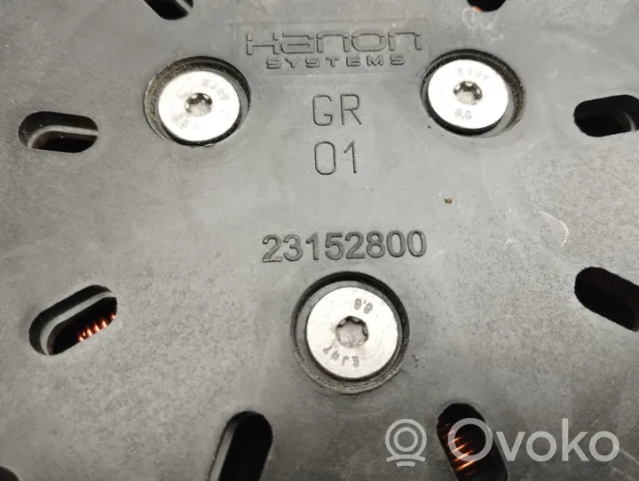 Seat Leon IV Elektryczny wentylator chłodnicy 23152800