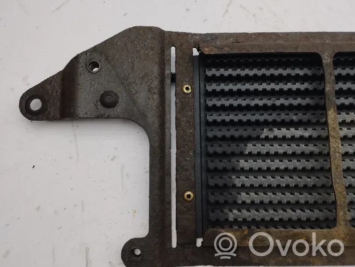 Citroen C-Crosser Degvielas dzesētājs (radiators) 9662633060