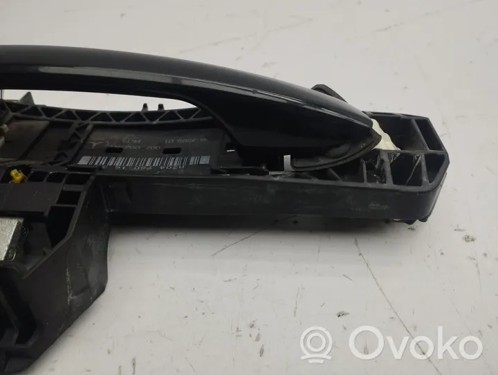 Mercedes-Benz C W204 Manecilla externa puerta delantera A2047601634