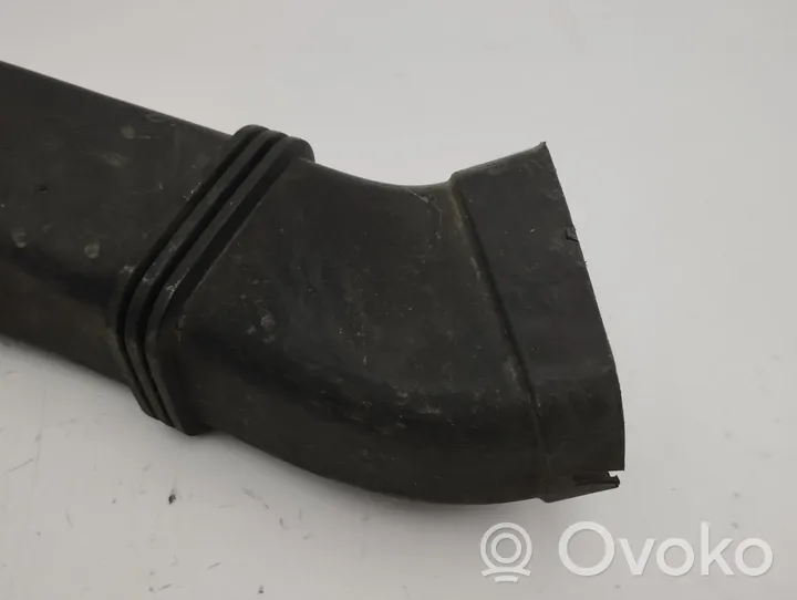 BMW 7 F01 F02 F03 F04 Oro paėmimo kanalo detalė (-ės) 7800155