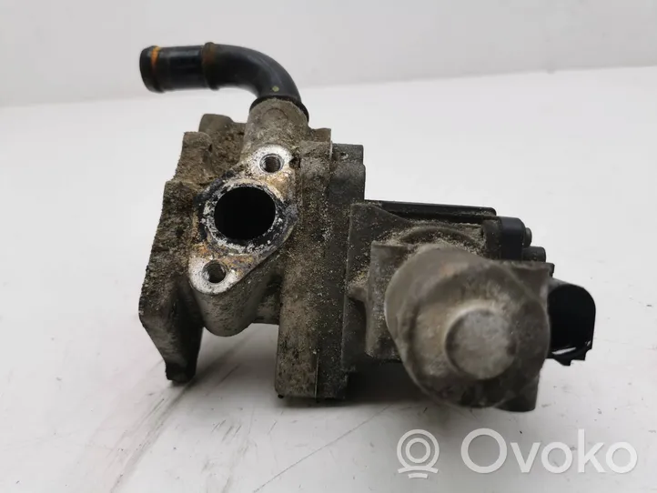 Hyundai i40 EGR valve 284102A850