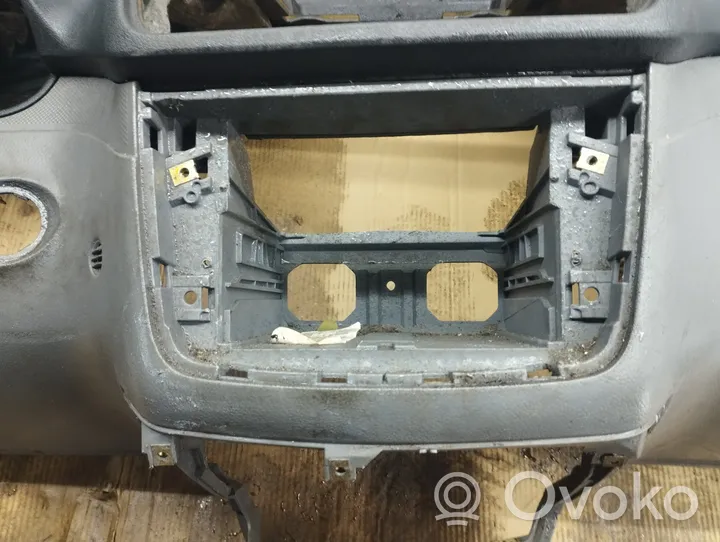 Mercedes-Benz Vito Viano W639 Panel de instrumentos 