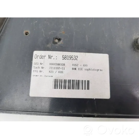 BMW 7 F01 F02 F03 F04 Bagāžnieka dekoratīvā apdare 7186530