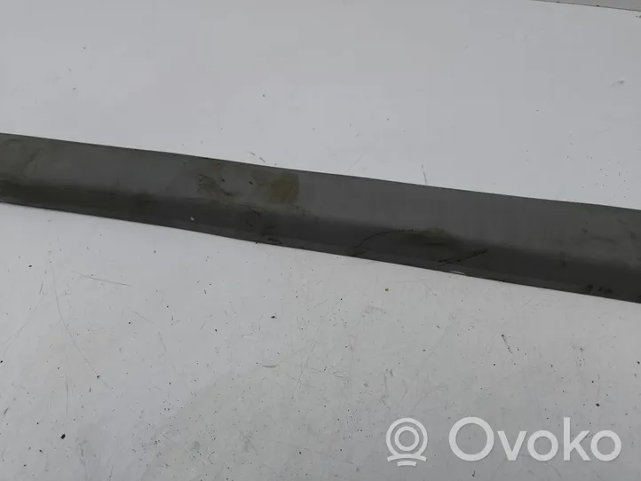 Mercedes-Benz Vito Viano W639 Sliding door trim P0081182