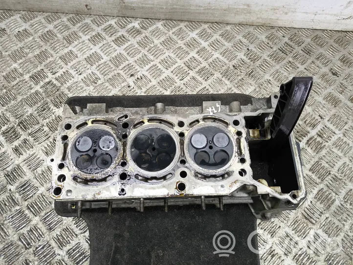 Chrysler 300 - 300C Engine head A6420106720