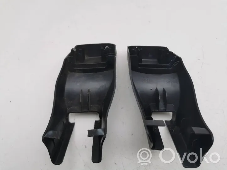 Mitsubishi Outlander Guía del asiento delantero del conductor 6977A068