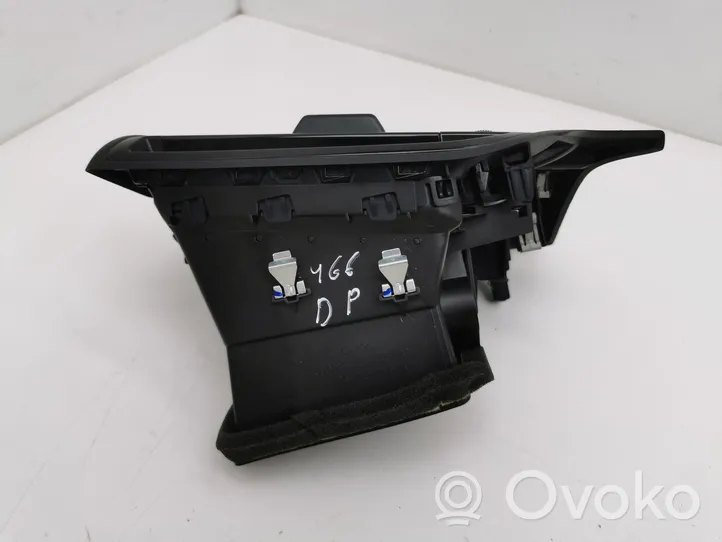 Citroen C4 II Picasso Šoninės oro grotelės 967797657A