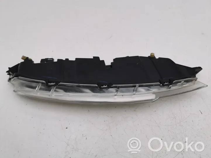 Citroen C4 II Picasso Lampa LED do jazdy dziennej 9676036380