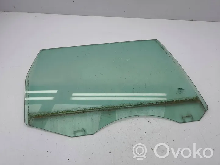 Volvo V70 Rear door window glass 