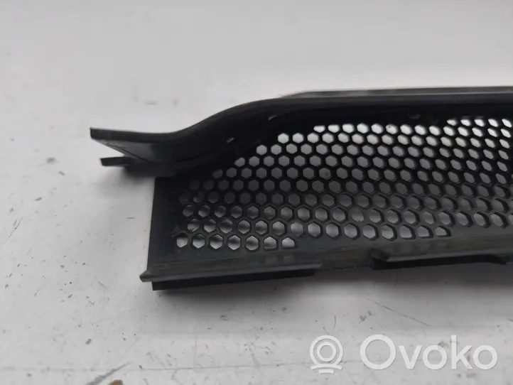 BMW i3 Windshield trim 