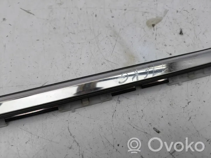 Mazda CX-7 Rear door glass trim molding 