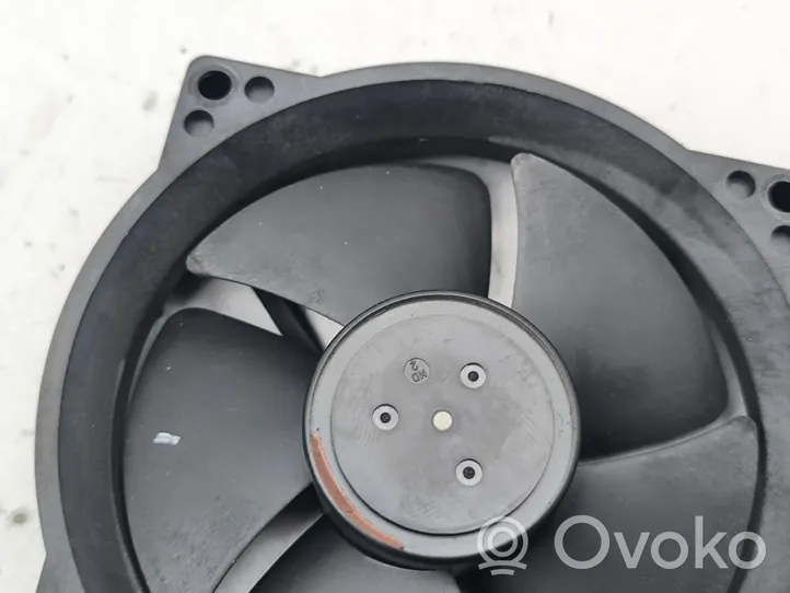 Lexus IS 220D-250-350 Ventola/ventilatore sedile 8586730010