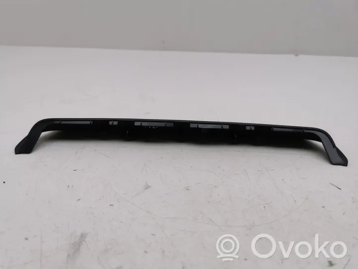 Skoda Octavia Mk4 Rivestimento in vetro posteriore 5E3857037A