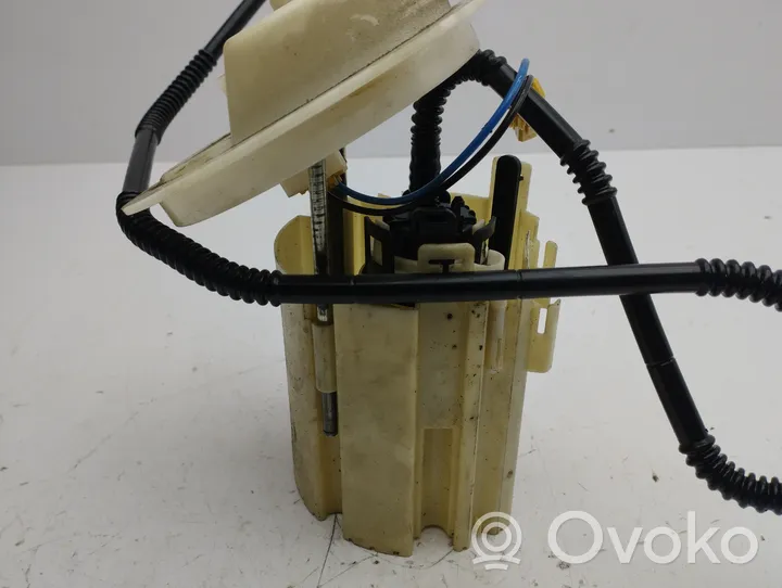 Mercedes-Benz C W204 In-tank fuel pump A2044700594