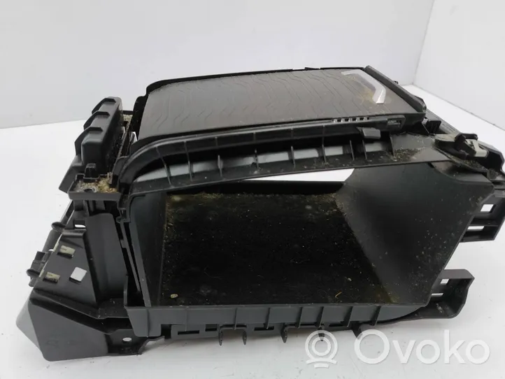 Citroen C4 II Picasso Daiktadėžė centrinės konsolės 9677280477