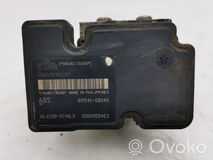 Toyota Yaris Bomba de ABS 445100D030