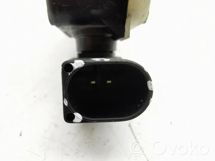 BMW i3 Verrouillage du bouchon du réservoir de carburant 00806636