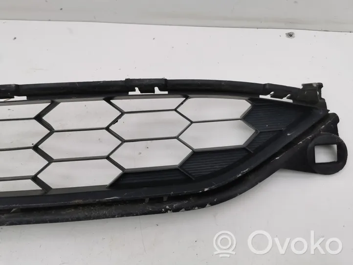 Honda HR-V Grille inférieure de pare-chocs avant 71103T7JH000