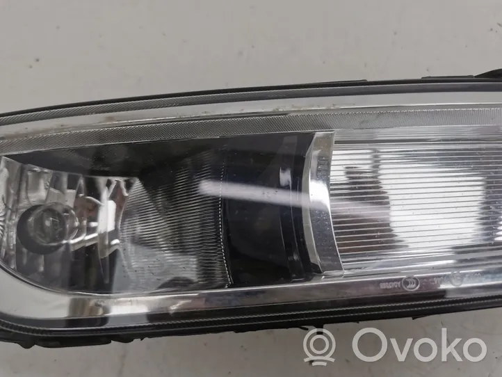 Volkswagen PASSAT B8 Fendinebbia anteriore 3G0941661G