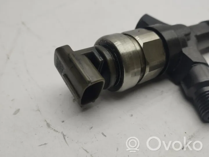 Toyota Corolla E120 E130 Injecteur de carburant 236700G010