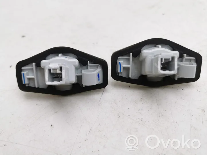 Honda HR-V Number plate light 