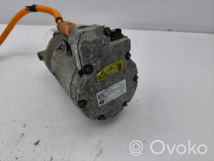 BMW i3 Ilmastointilaitteen kompressorin pumppu (A/C) 6830620