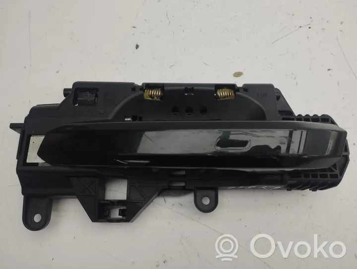 Audi A5 Manecilla externa puerta delantera 8W0183711A